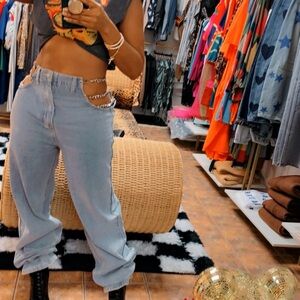 Stylish Light Blue Chain Detail Jeans